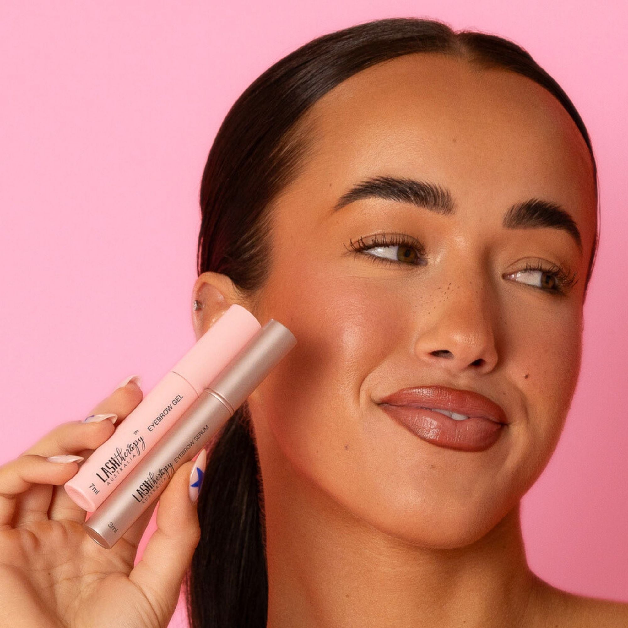 Does Eyelash Serum Grow Eyebrows? Or Should You Just Use Eyebrow Serum?