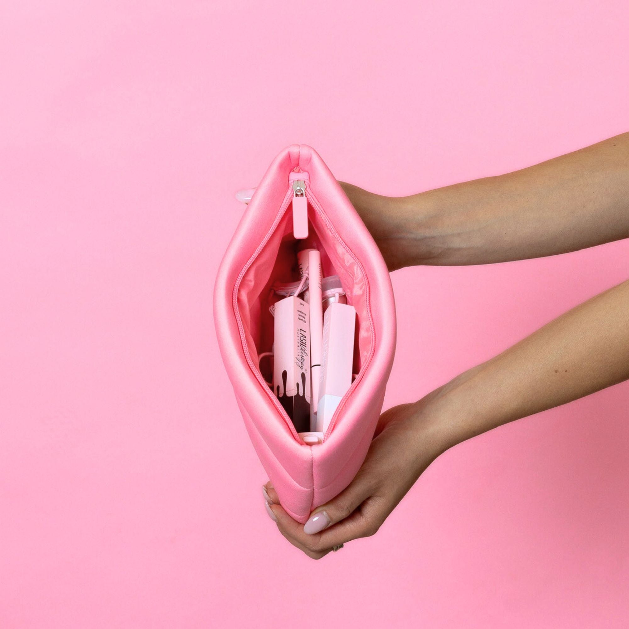 Bubble Cosmetic Bag - Powder Pink